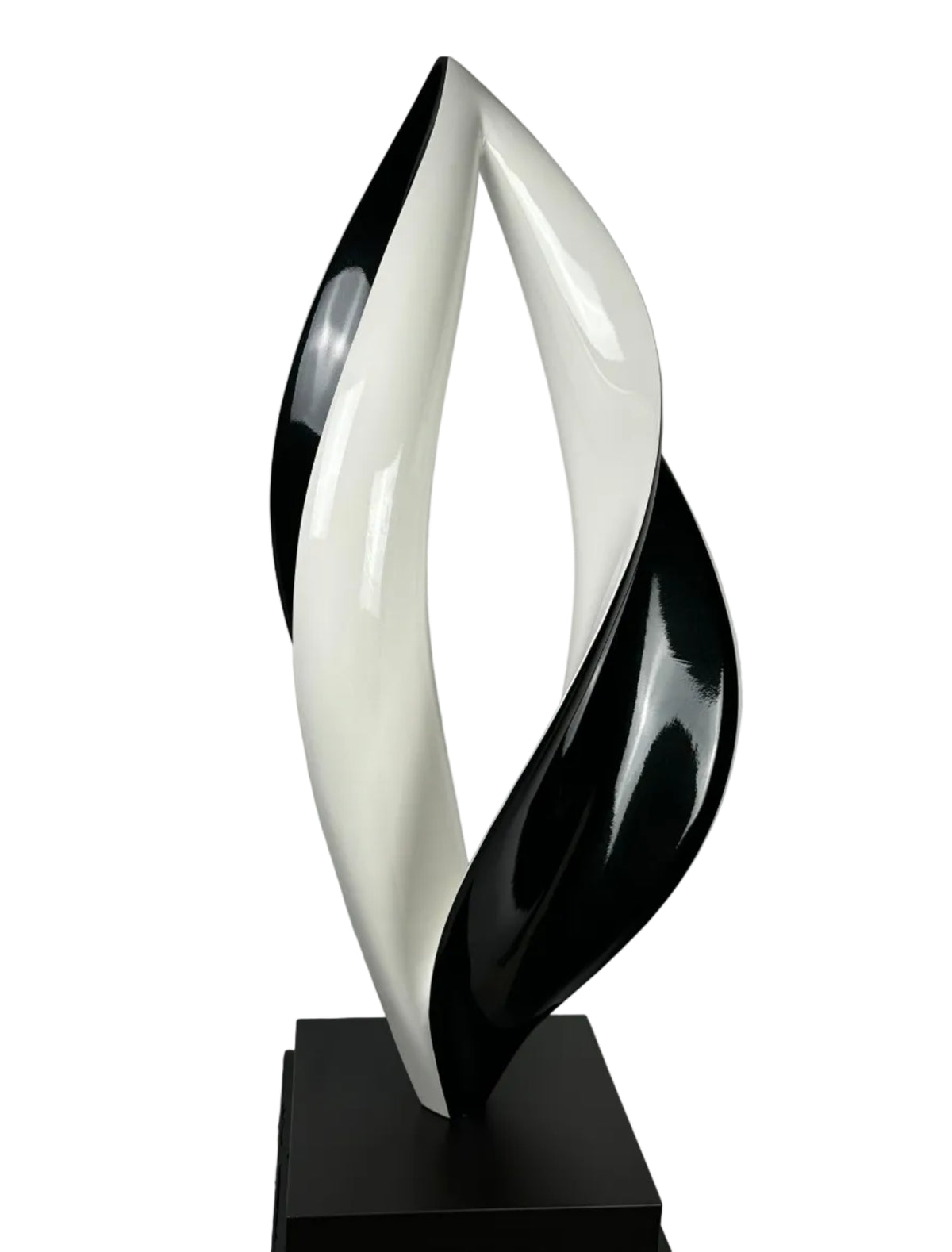 Skulptur Flamme schwarz weiss