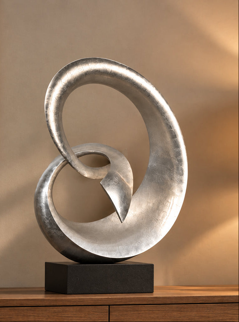 Skulptur Blattsilber geschwungen