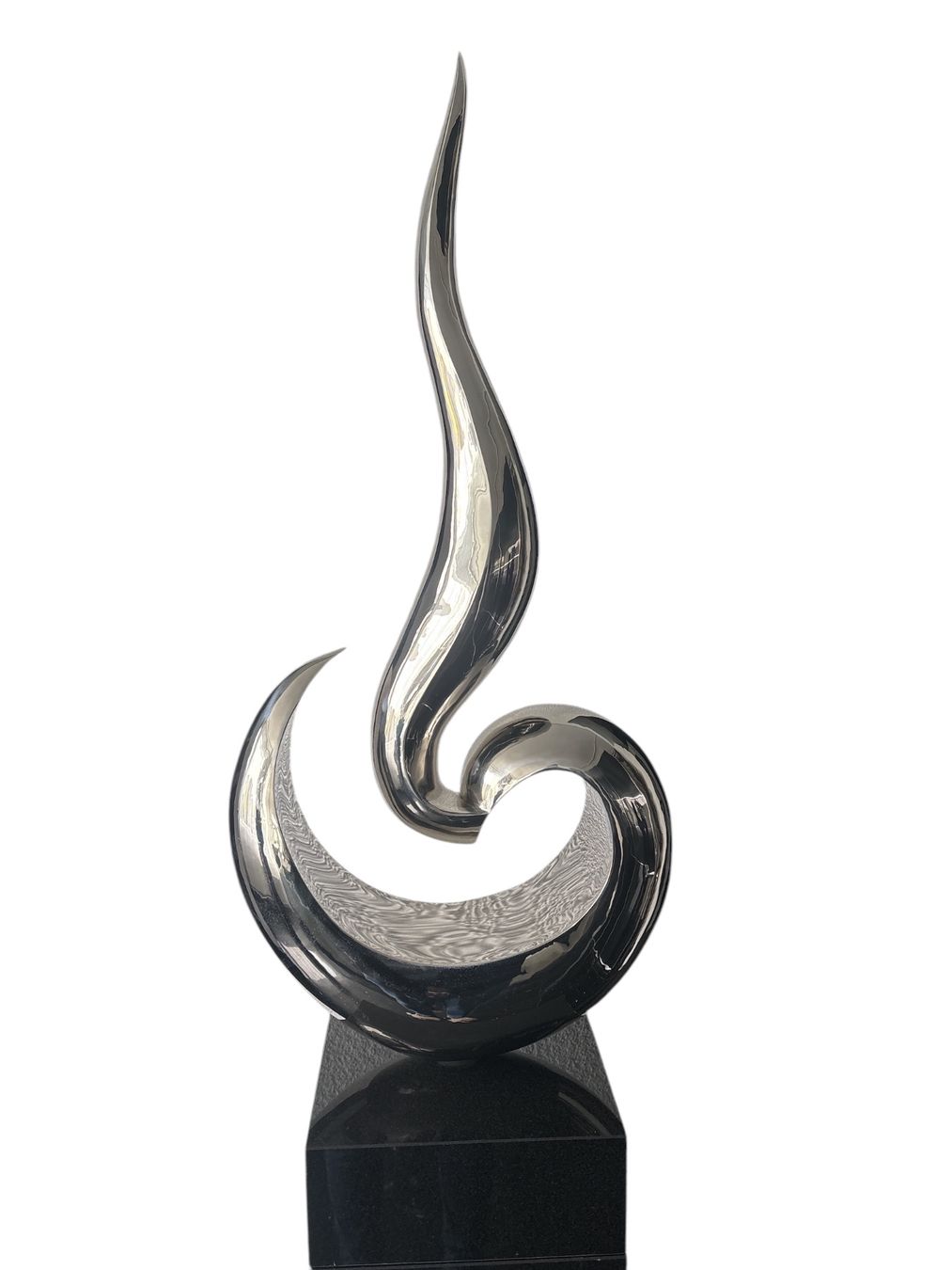Edelstahl Skulptur Flamme